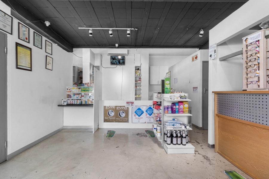 To Let commercial Property for Rent in Salt River Western Cape